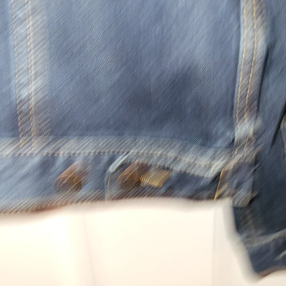 Bill Blass Trucker Jean Jacket, Medium Blue, size Med - Picture 11 of 14